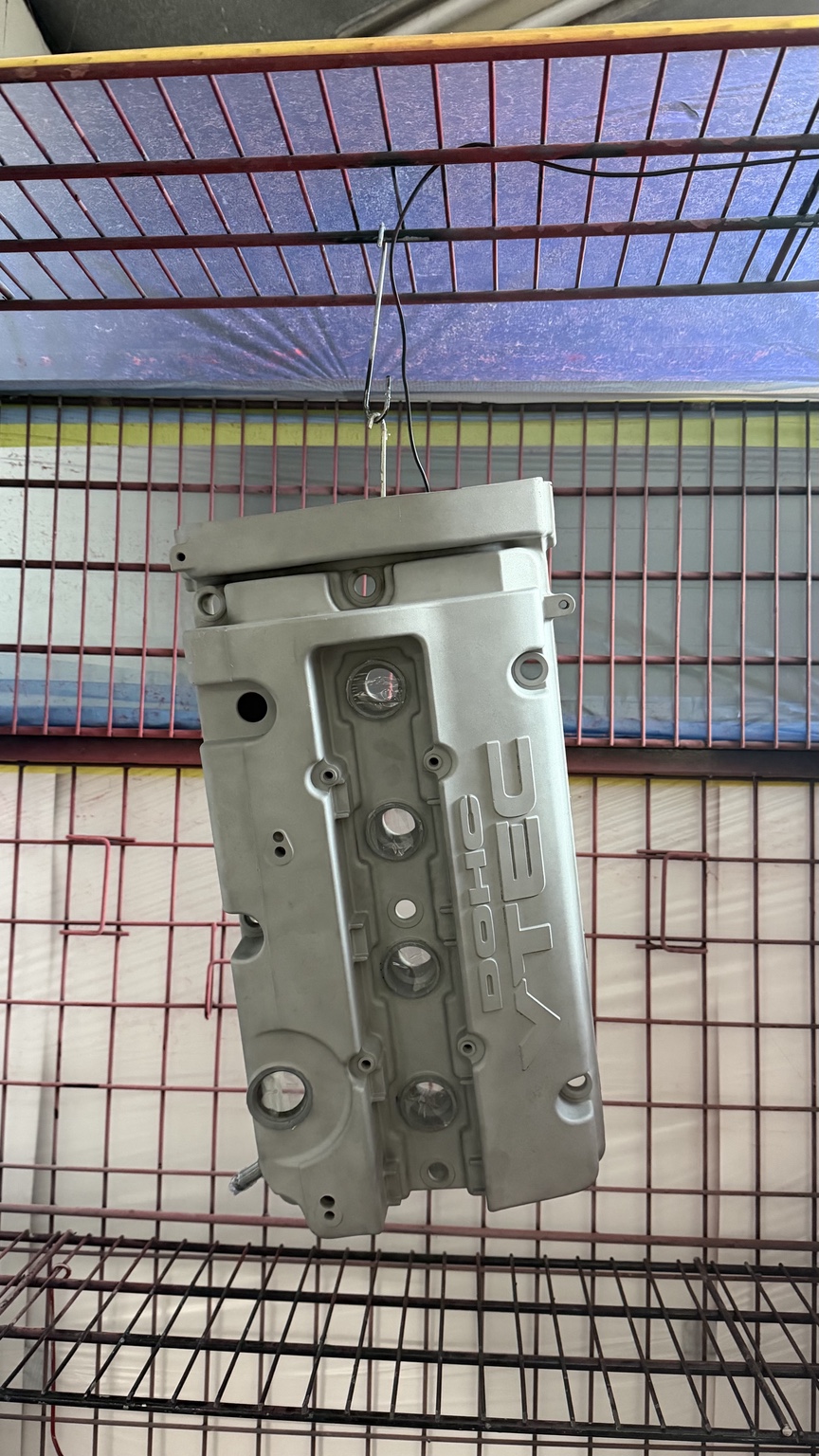 Rocker cover after sandblasting